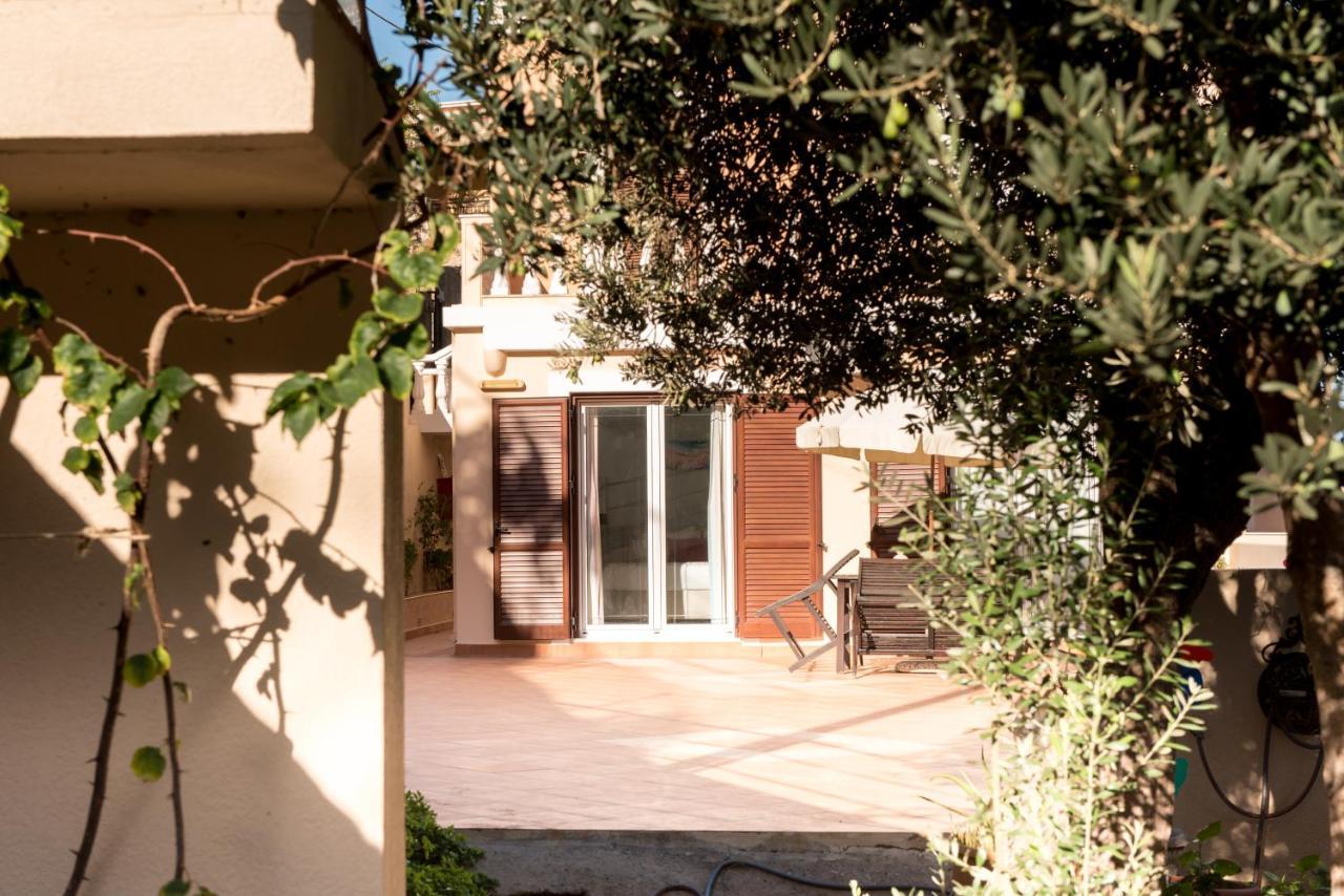Myrties Boutique Apartments エクステリア 写真